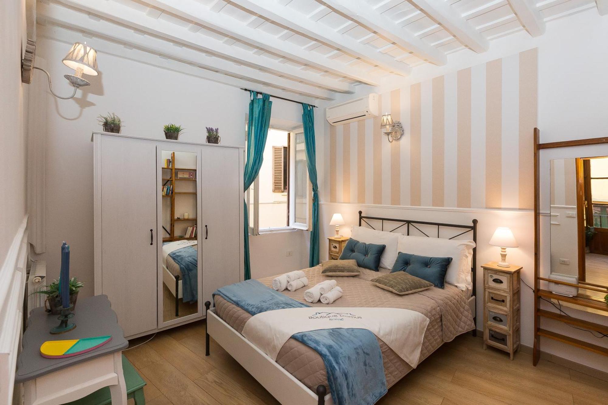 Ferienhaus Boutique Domus Navona Librari Rom